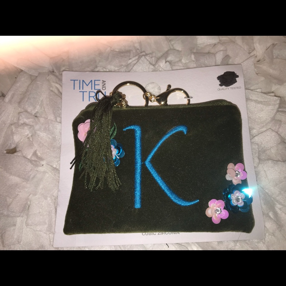Money pouch